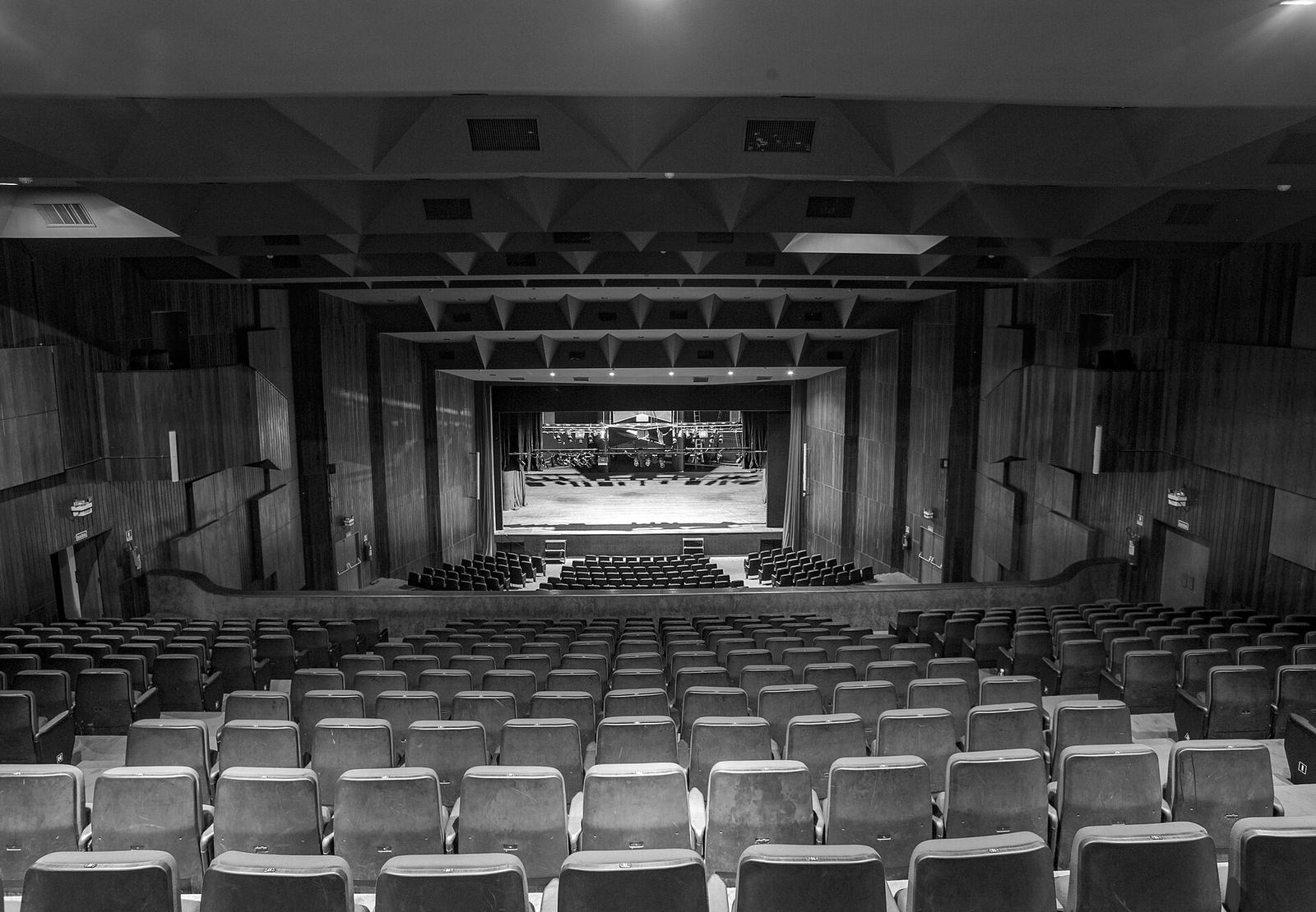 Plateia do Teatro Goiânia